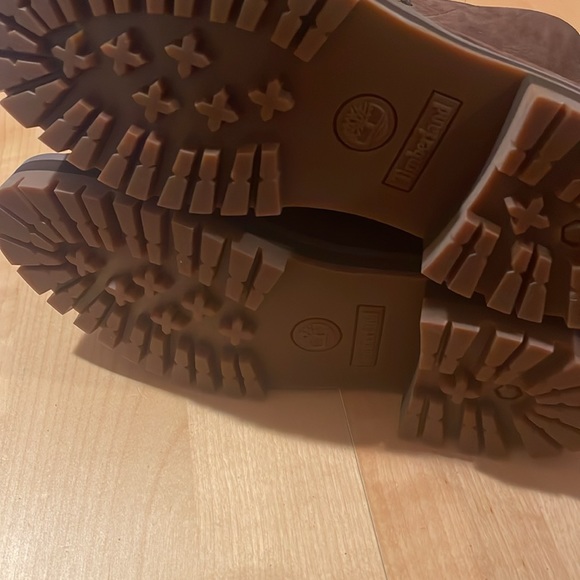 TIMBERLAND Courmayeur Valley Desert Lug Sole Boots Women’s size 9 NWOT - Picture 7 of 7